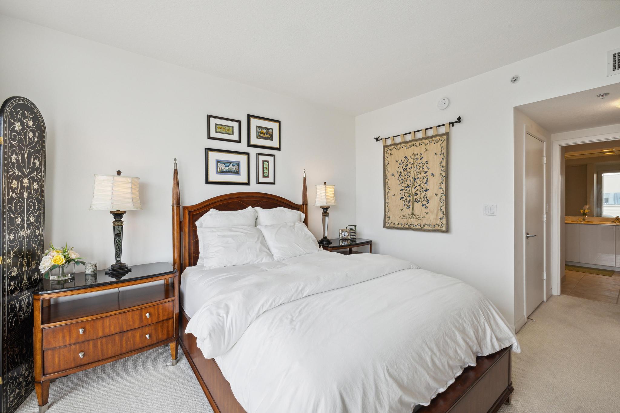 SLADE CONDOMINIUM - Residential Lease