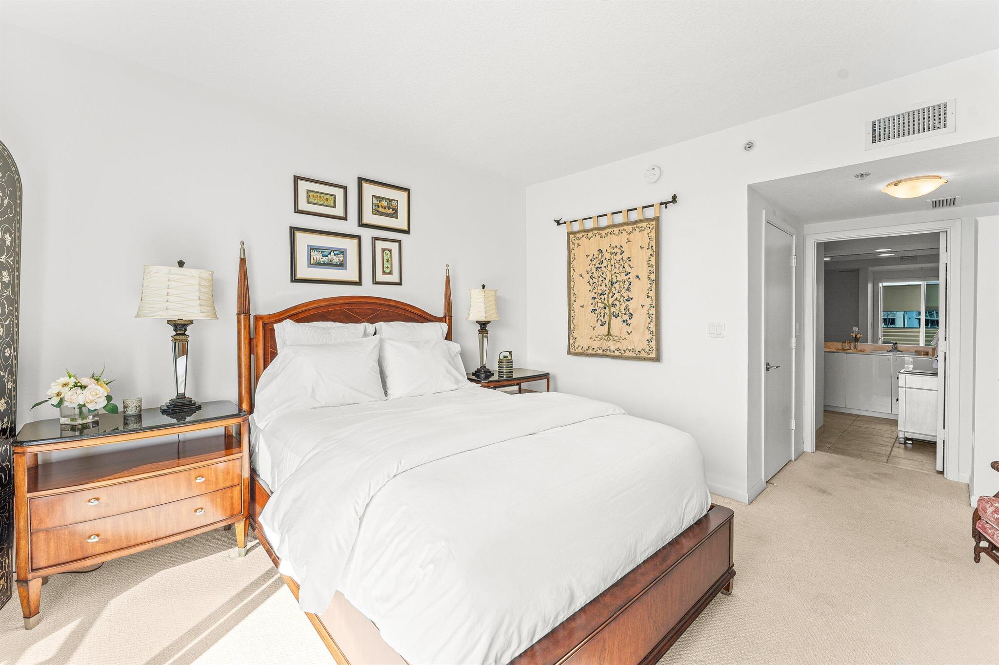 SLADE CONDOMINIUM - Residential Lease