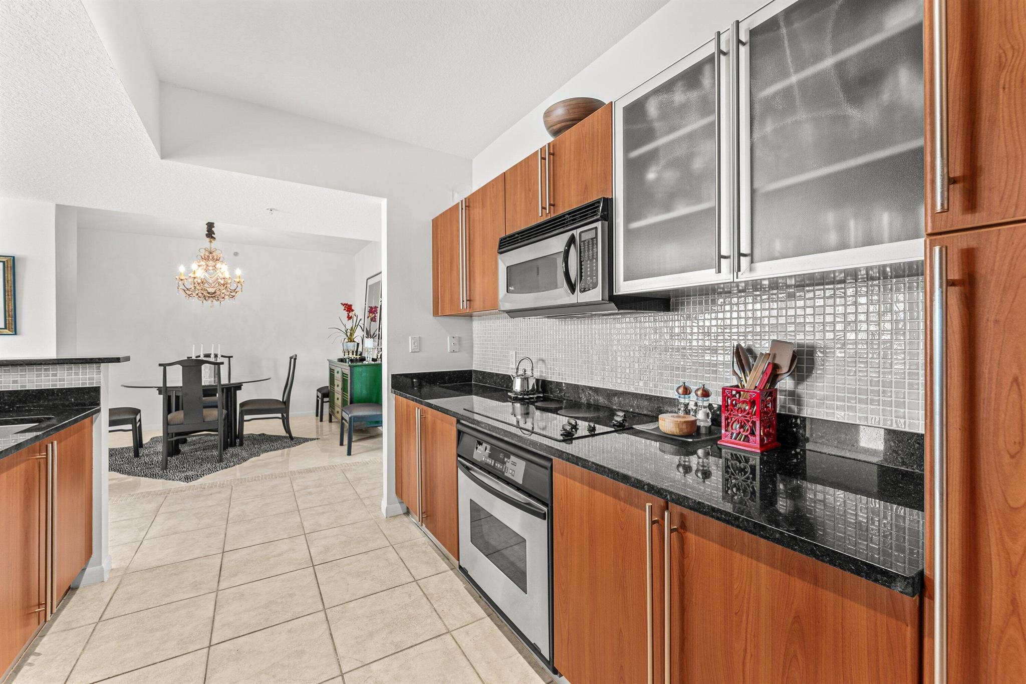 SLADE CONDOMINIUM - Residential Lease