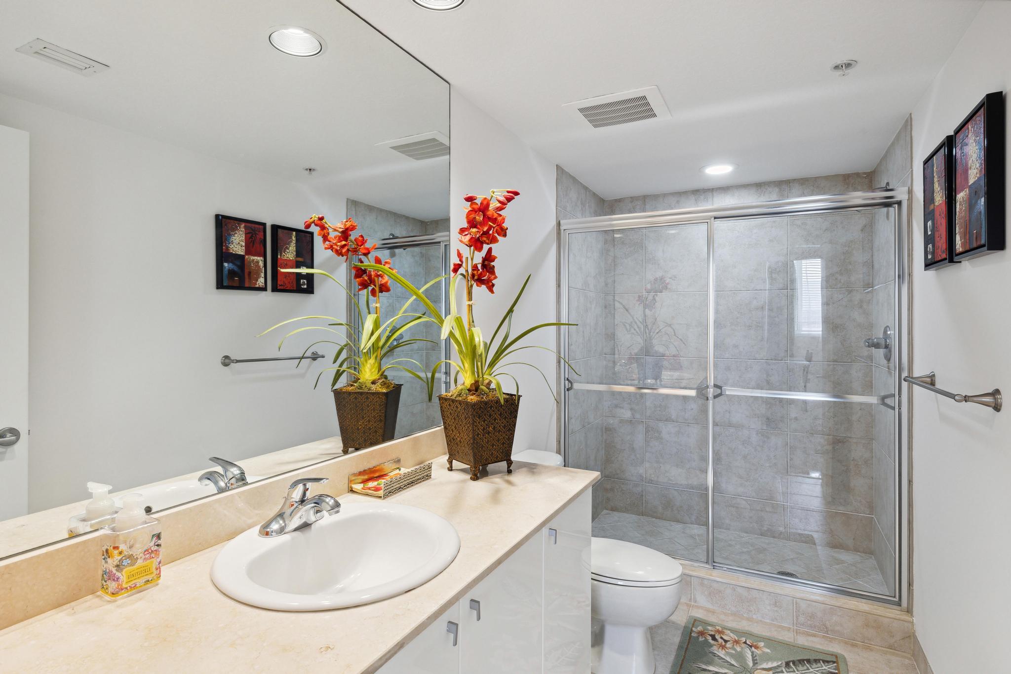 SLADE CONDOMINIUM - Residential Lease