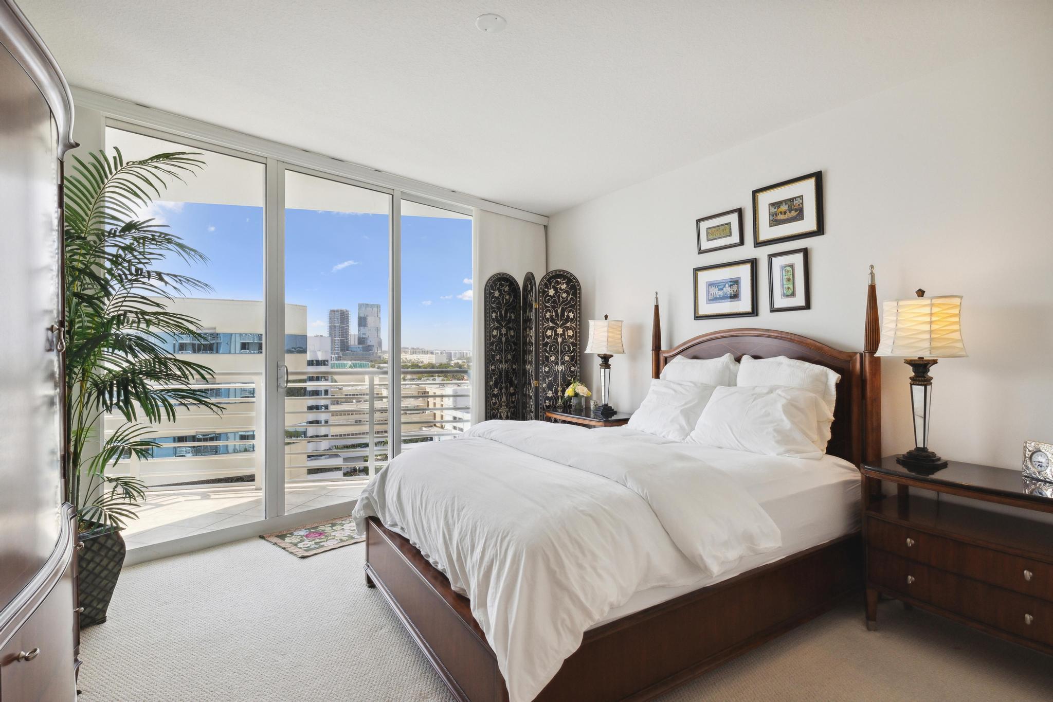 SLADE CONDOMINIUM - Residential Lease