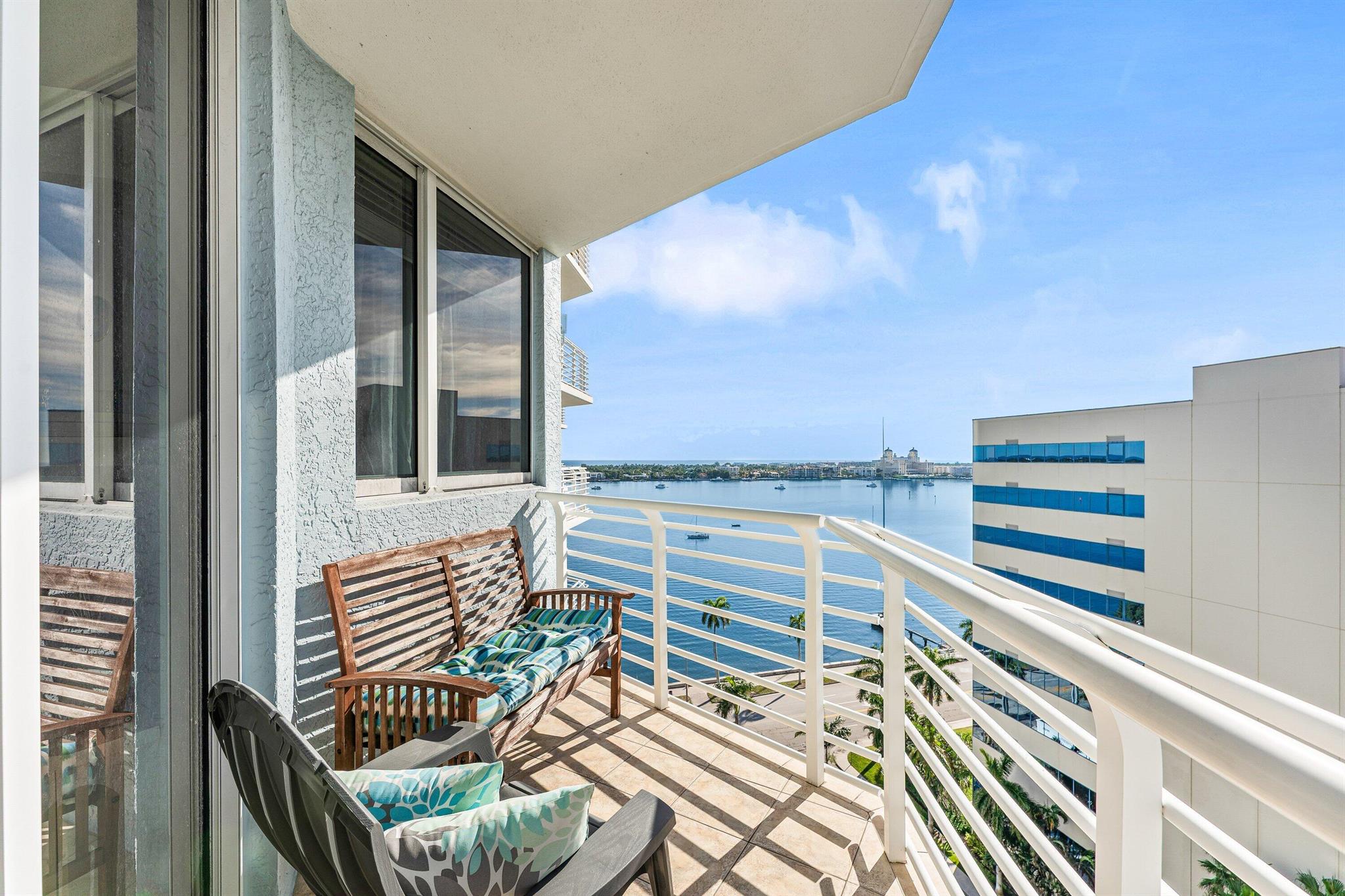 SLADE CONDOMINIUM - Residential Lease