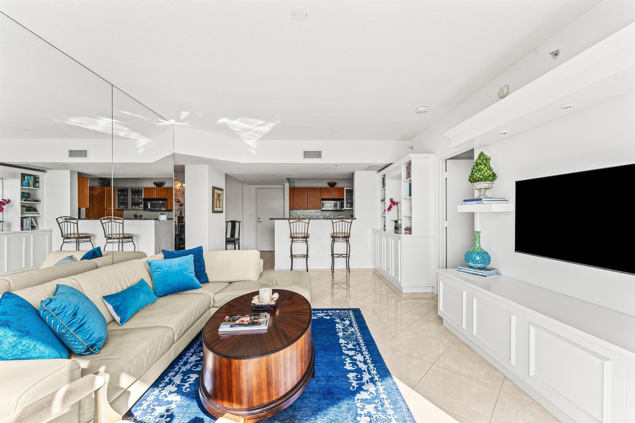 SLADE CONDOMINIUM - Residential Lease