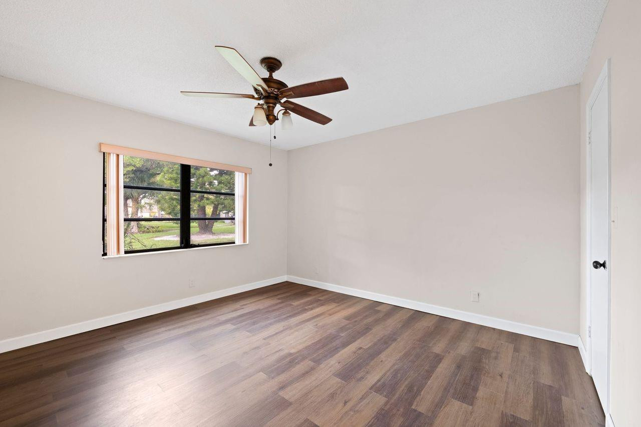 OAKLAND SHORES COMMUNITY - Residential