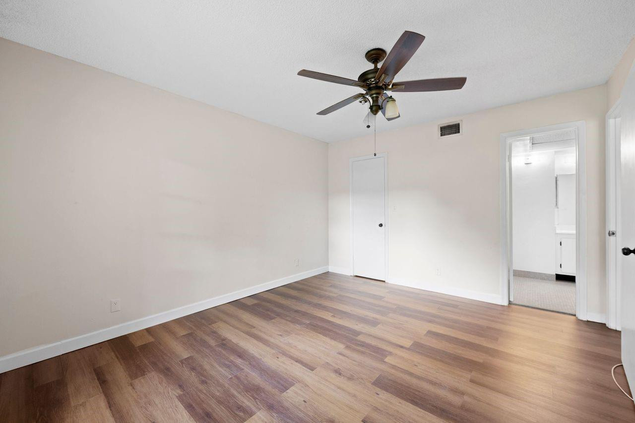 OAKLAND SHORES COMMUNITY - Residential