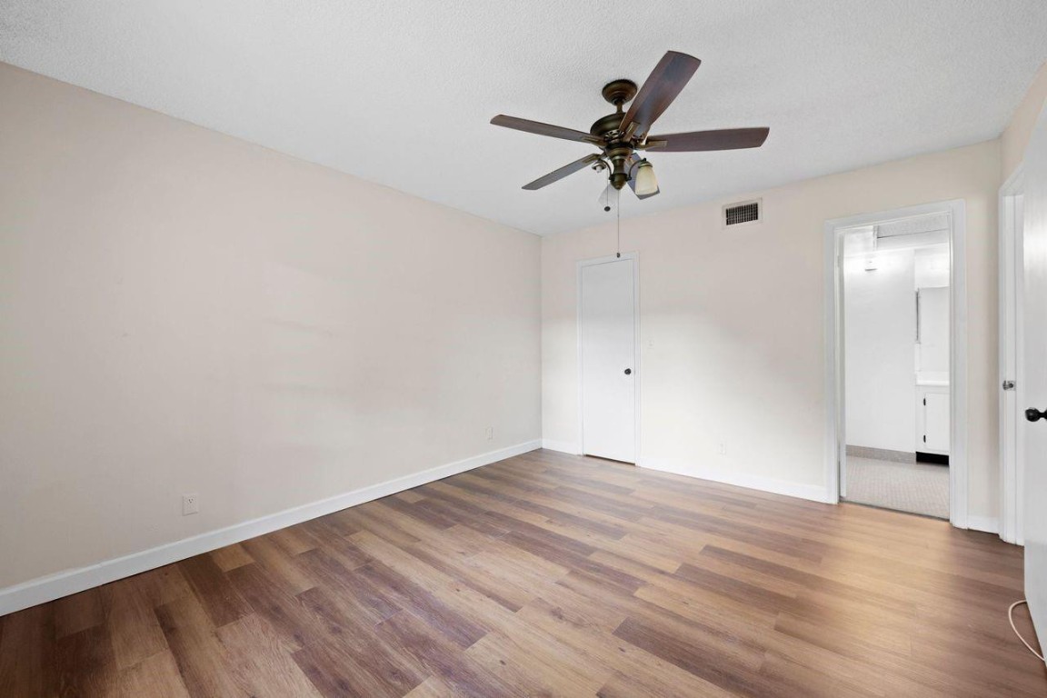 OAKLAND SHORES COMMUNITY - Residential