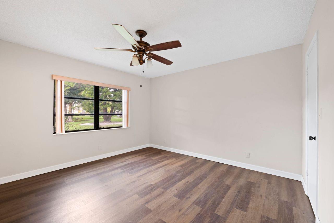 OAKLAND SHORES COMMUNITY - Residential