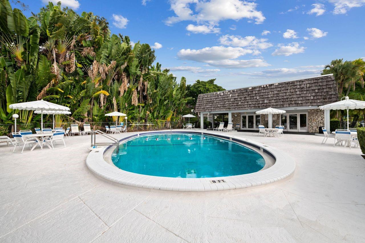 OAKLAND SHORES COMMUNITY - Residential