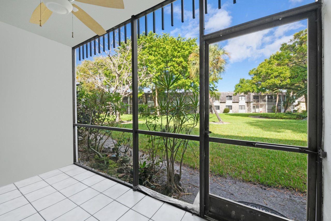 OAKLAND SHORES COMMUNITY - Residential