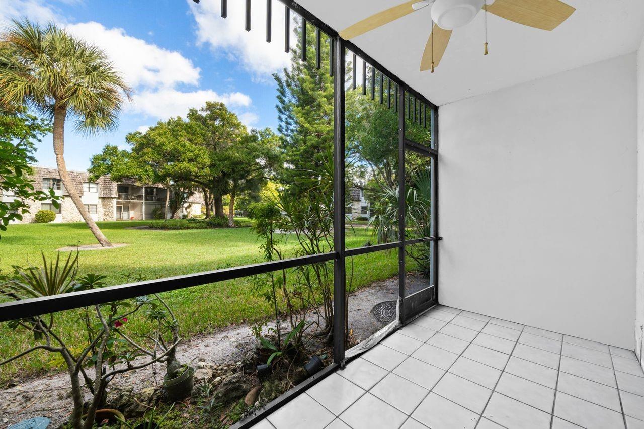 OAKLAND SHORES COMMUNITY - Residential