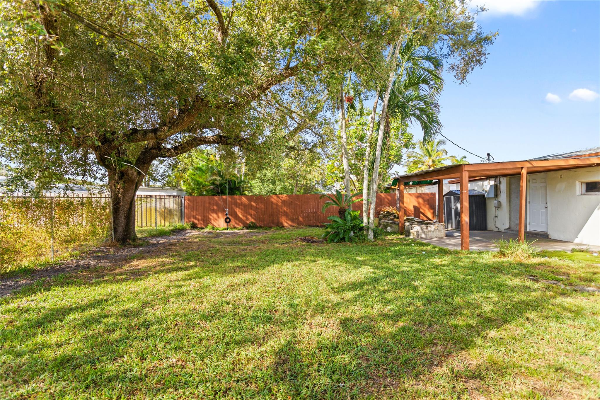 Playland Isles 37-14 B - Residential Lease