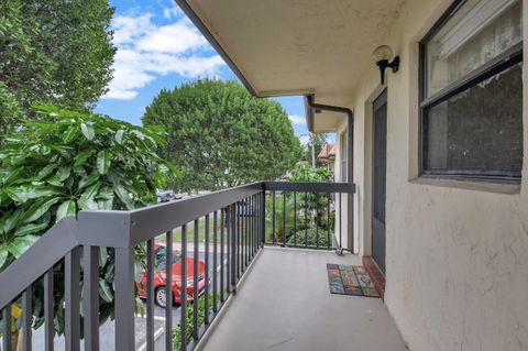 A home in Lake Worth