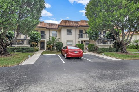 A home in Lake Worth