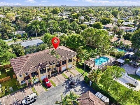 330 SW 2nd Avenue 14