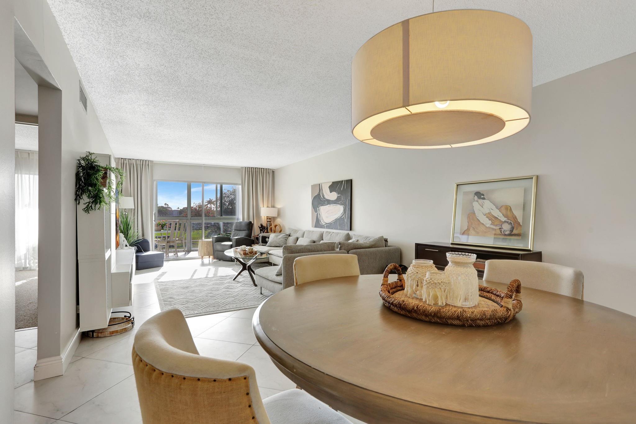 WYNMOOR VILLAGE - Residential