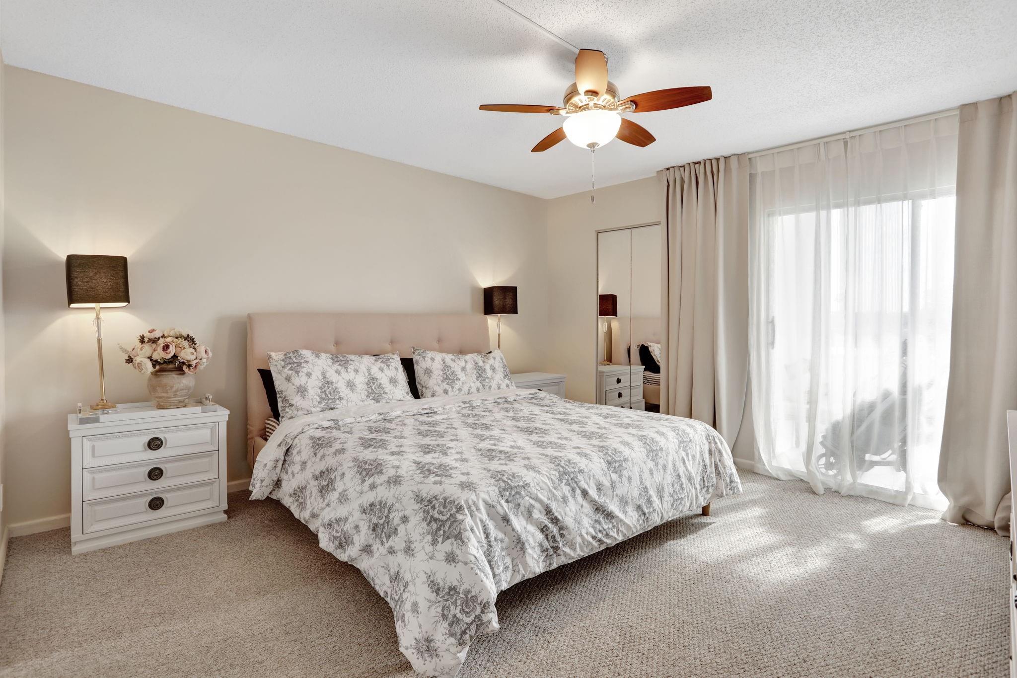 WYNMOOR VILLAGE - Residential