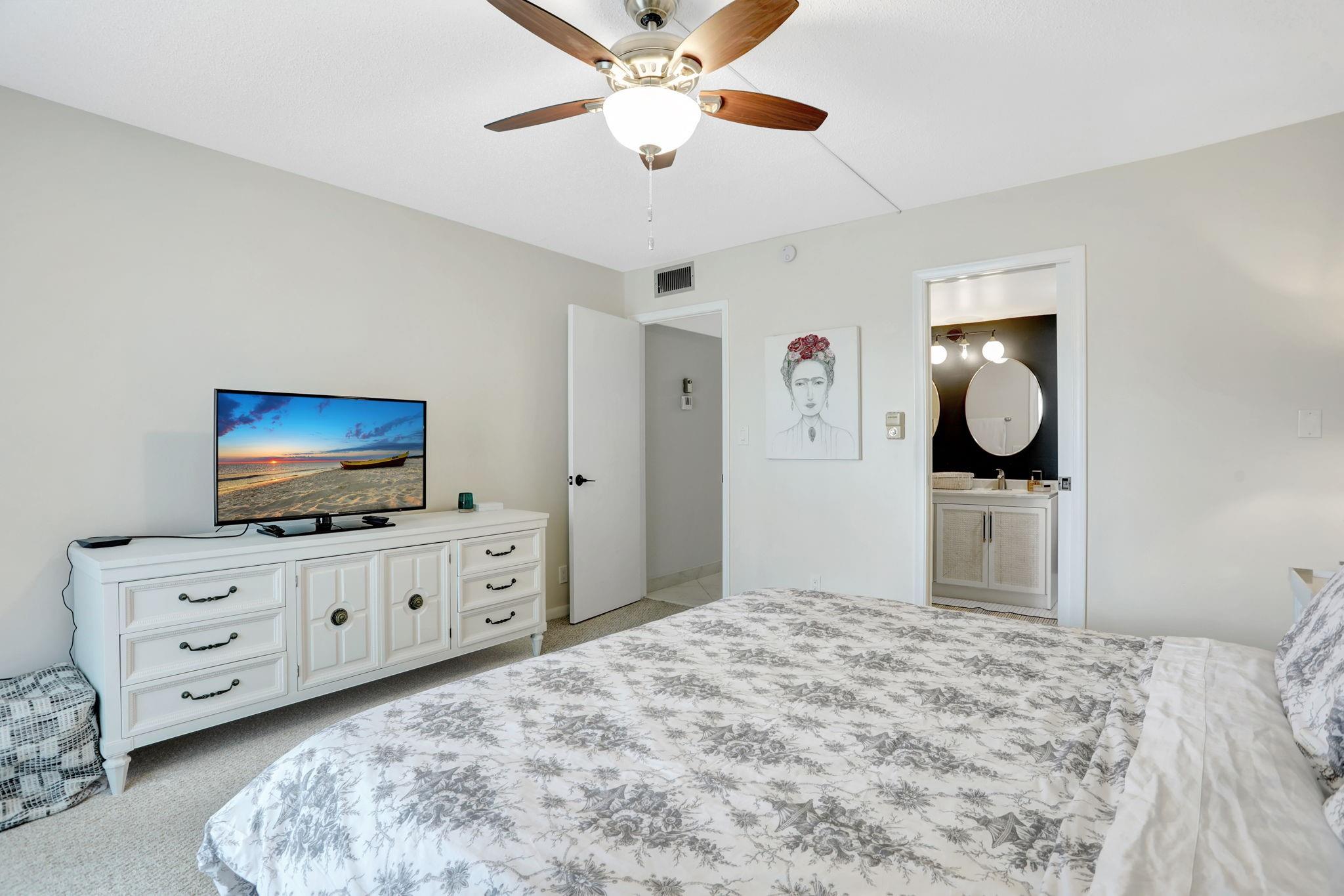 WYNMOOR VILLAGE - Residential