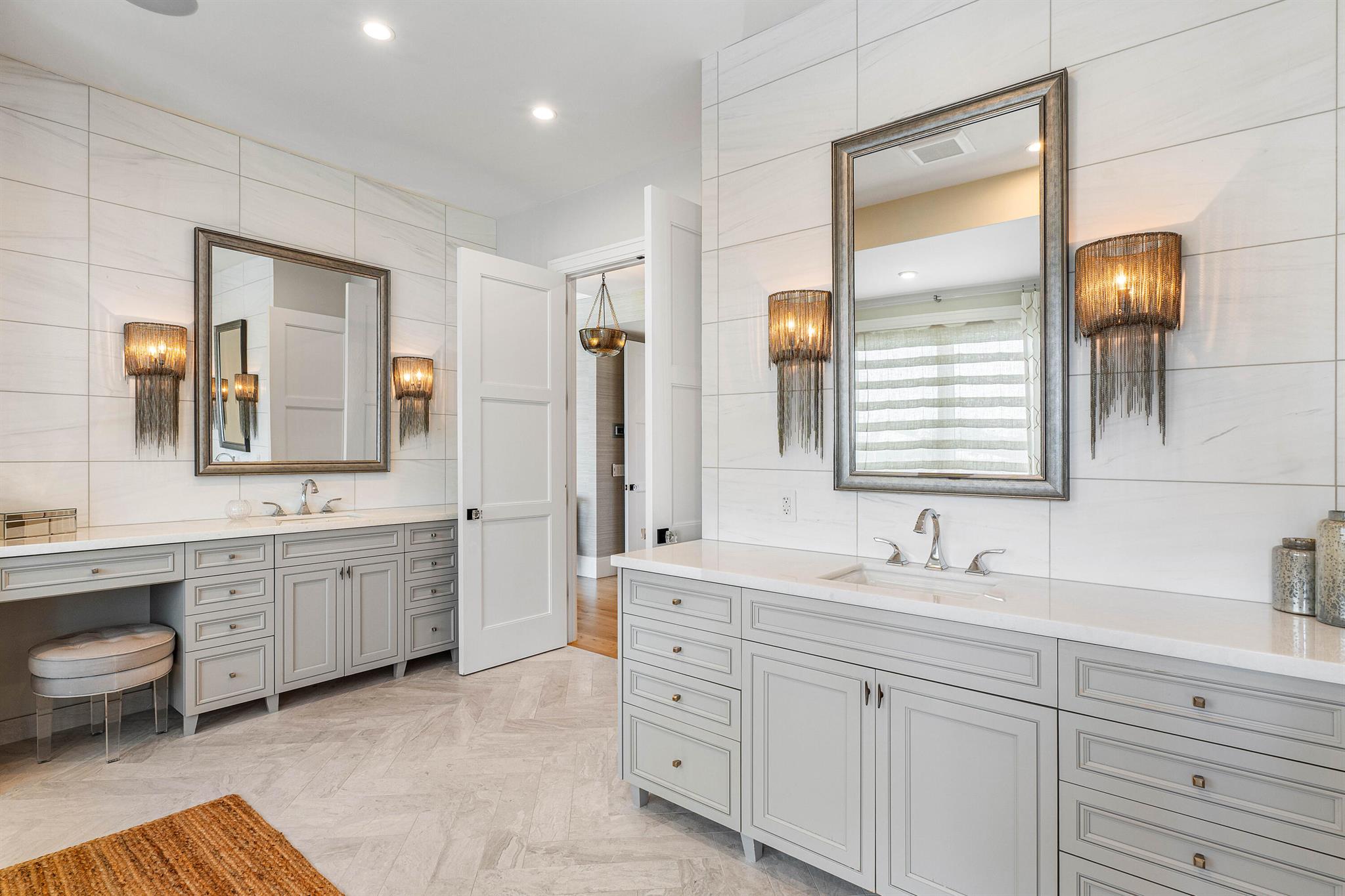 Lake Rogers Isle - Residential