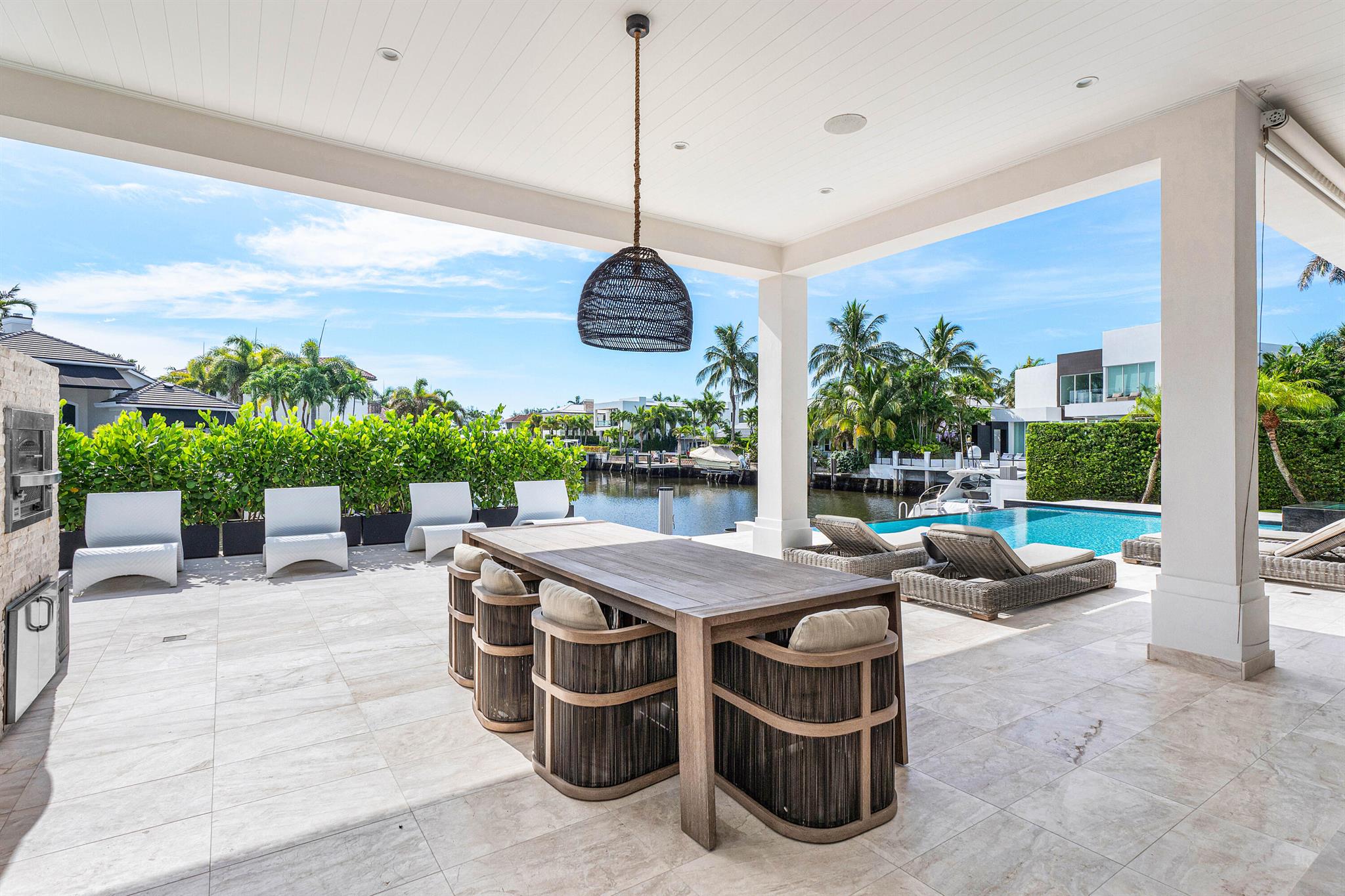 Lake Rogers Isle - Residential