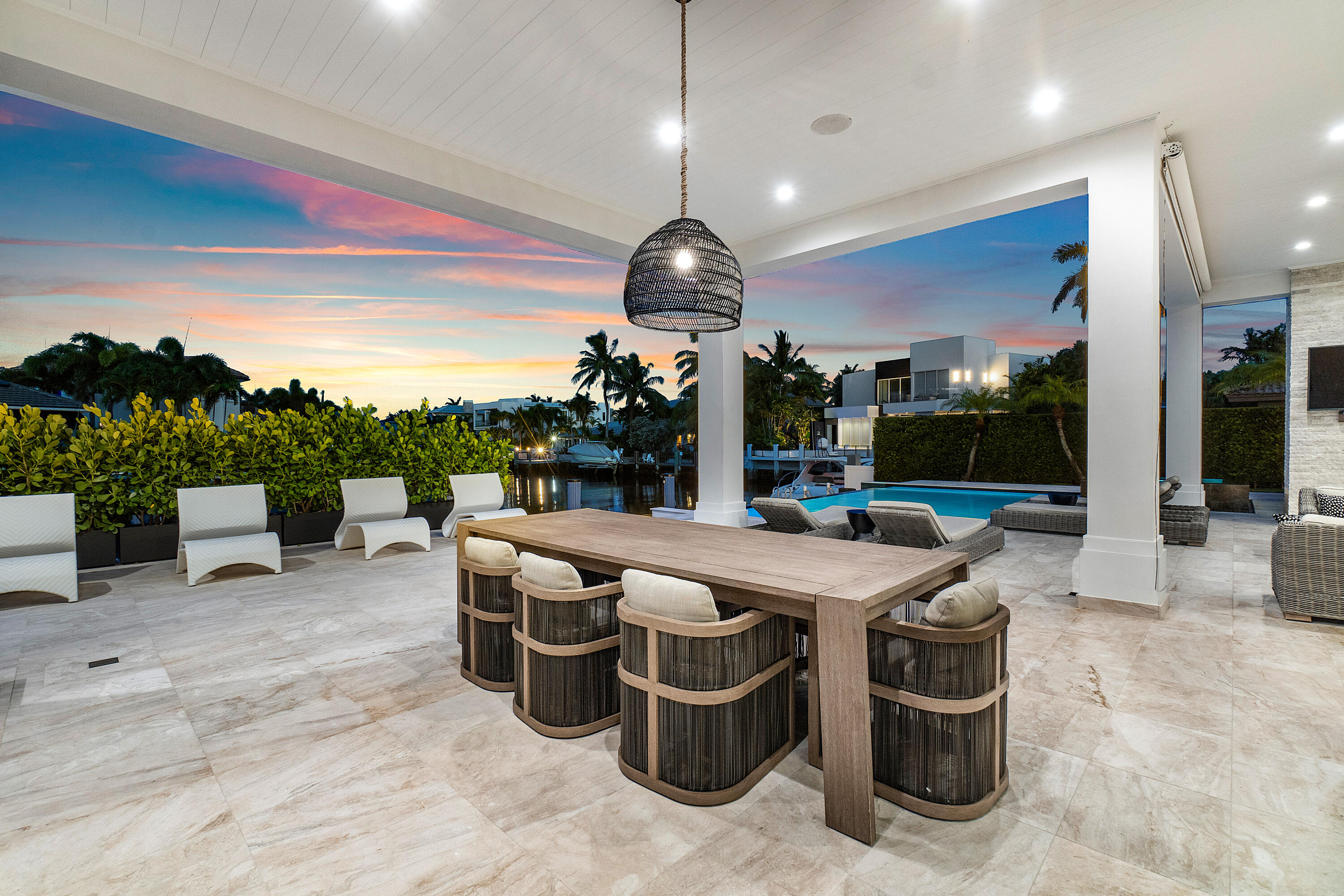 Lake Rogers Isle - Residential