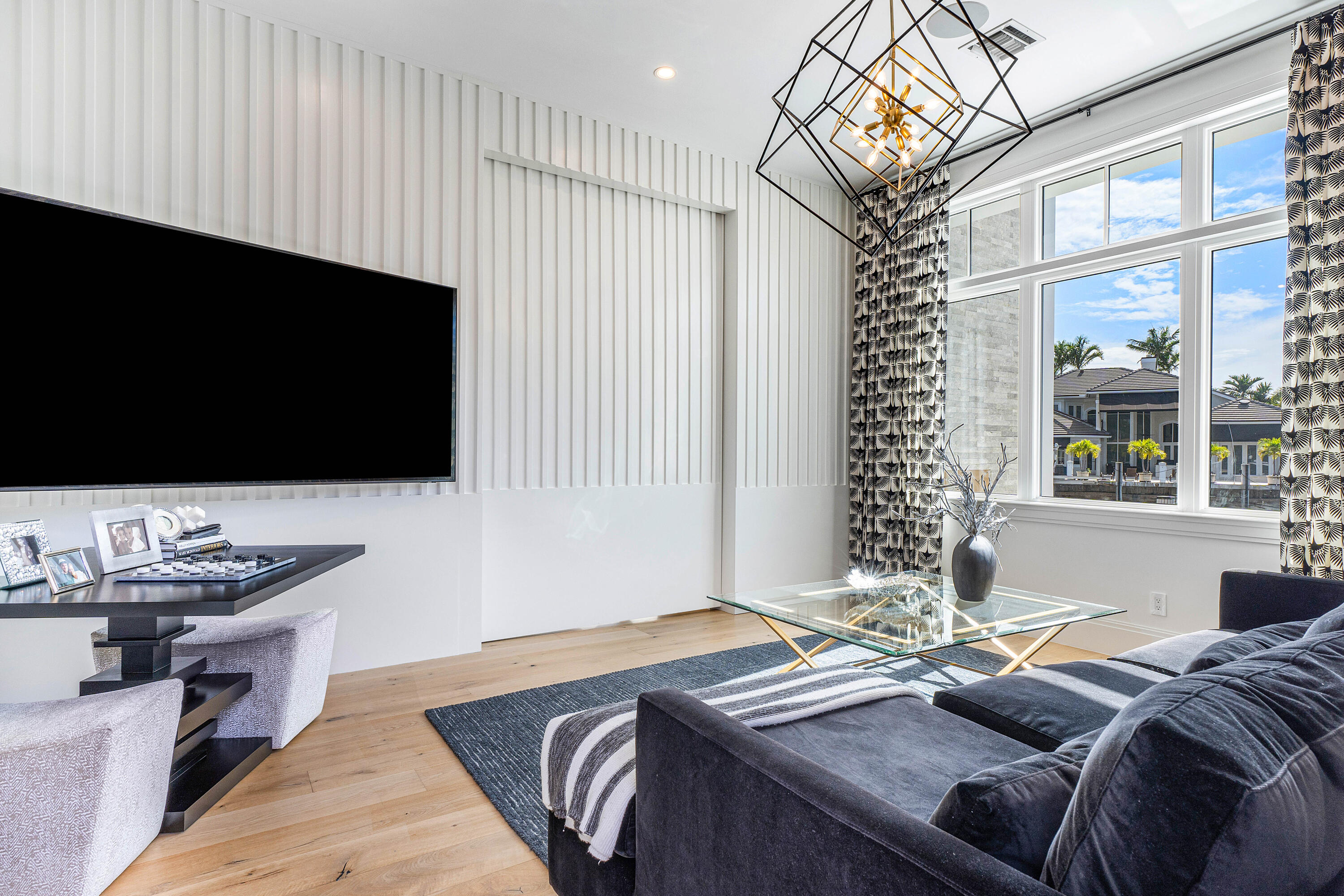 Lake Rogers Isle - Residential