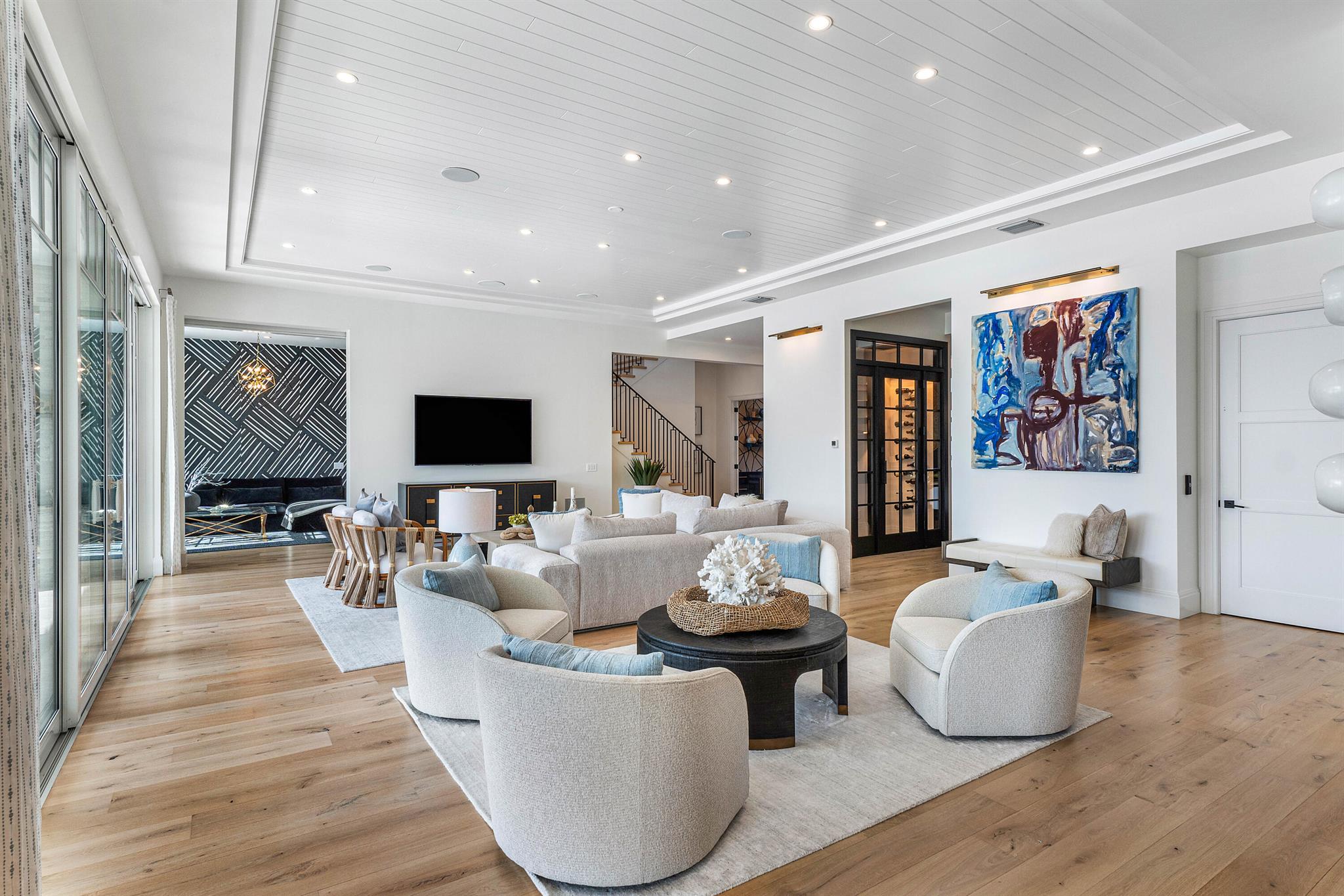 Lake Rogers Isle - Residential