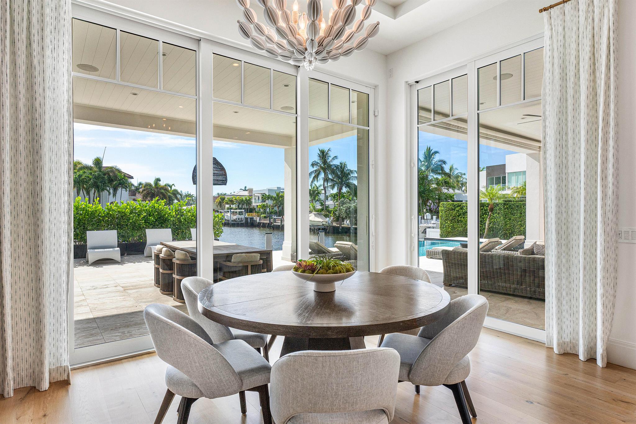 Lake Rogers Isle - Residential