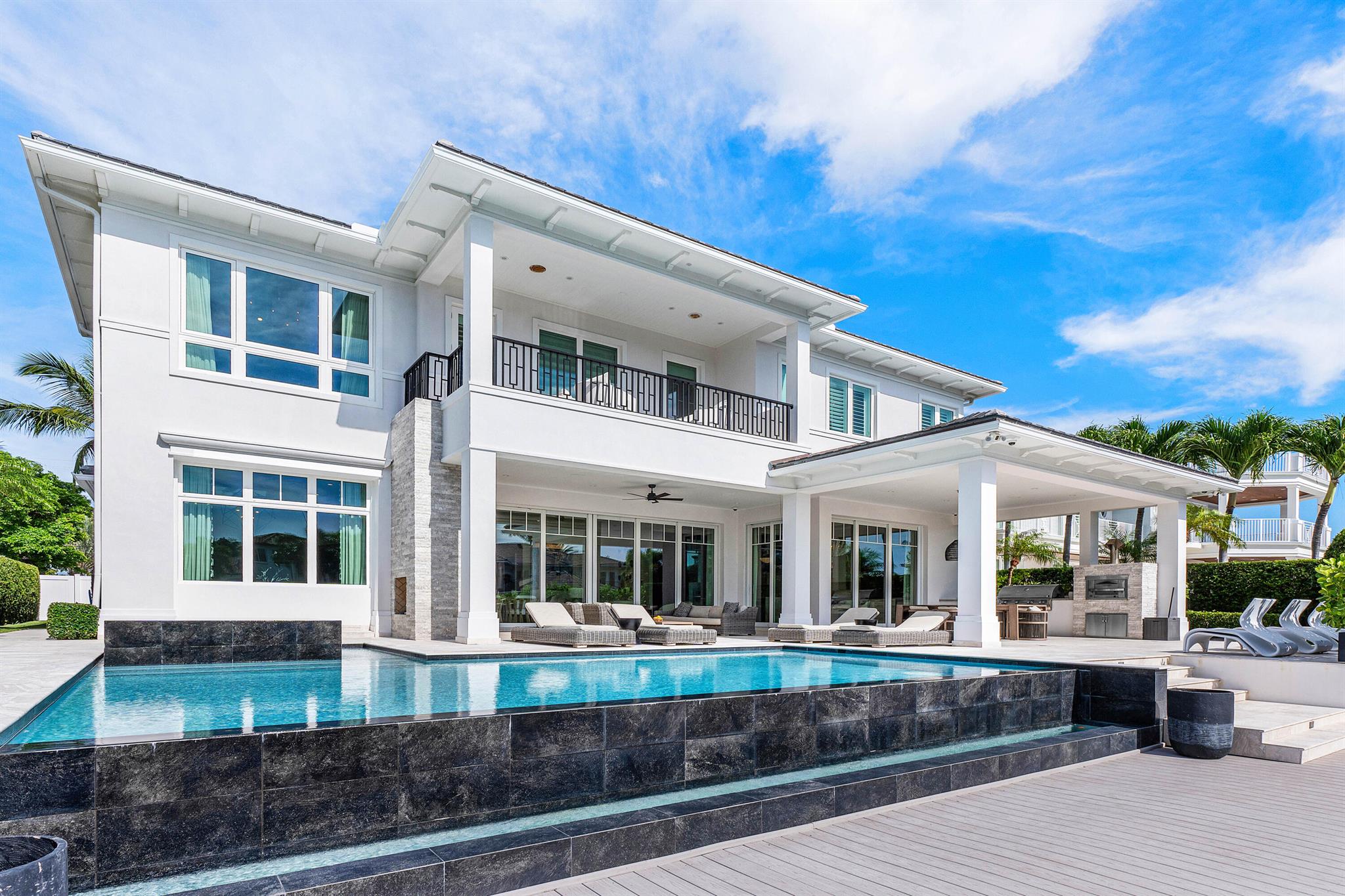 Lake Rogers Isle - Residential