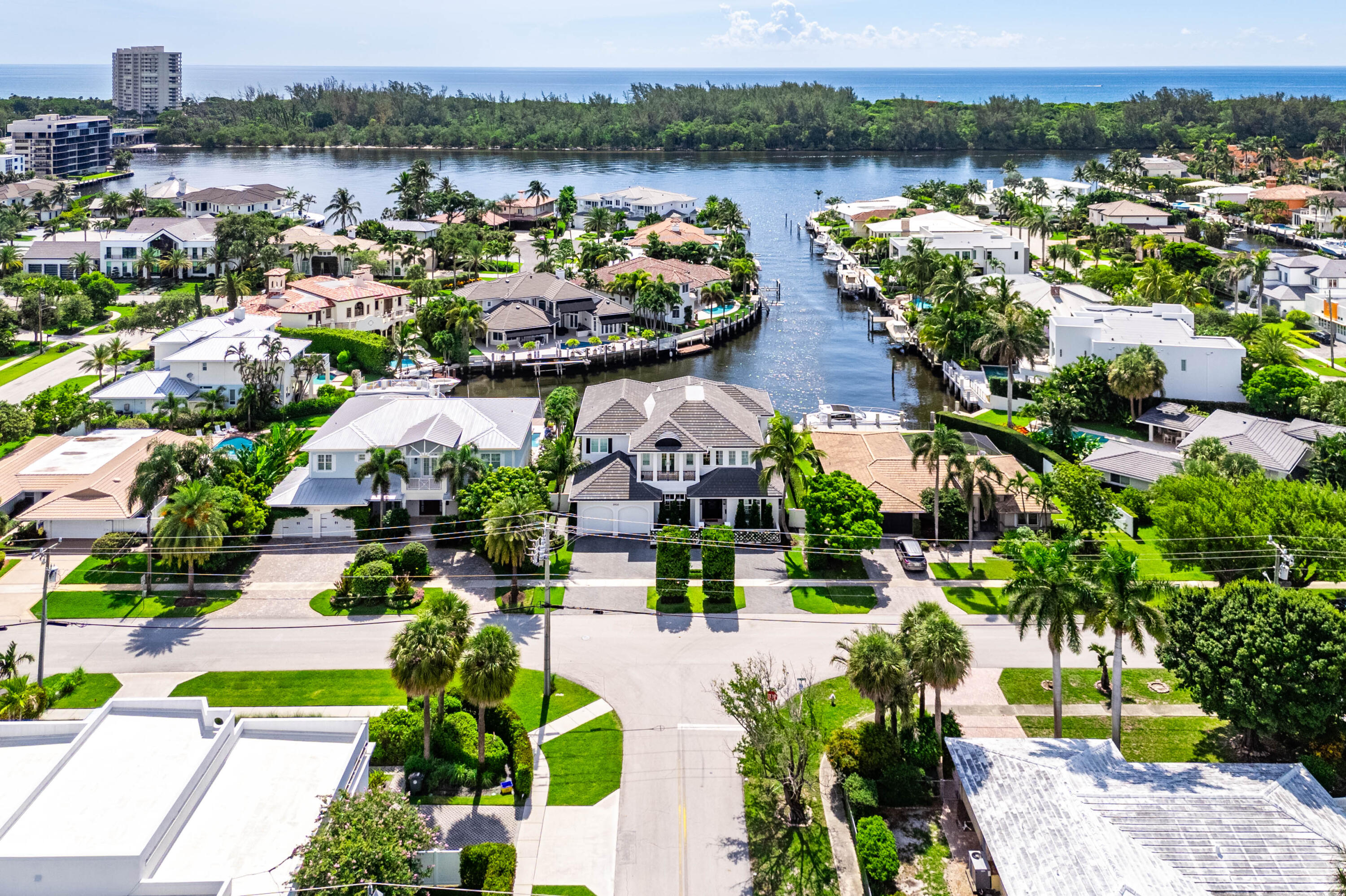 Lake Rogers Isle - Residential