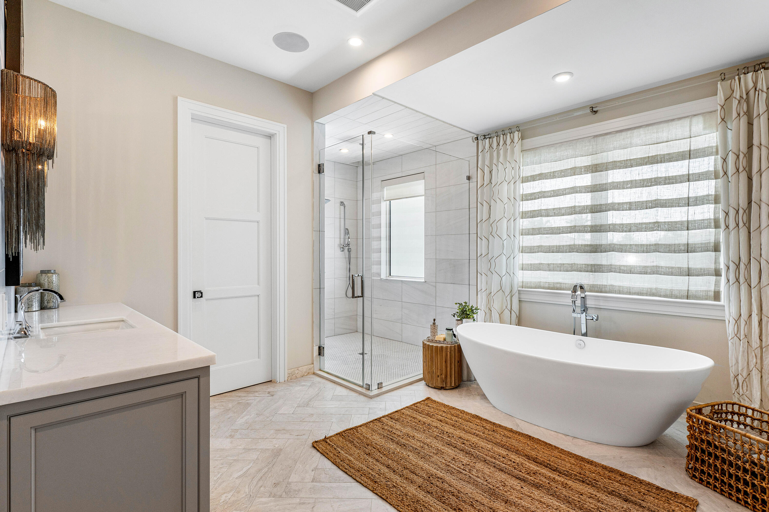 Lake Rogers Isle - Residential