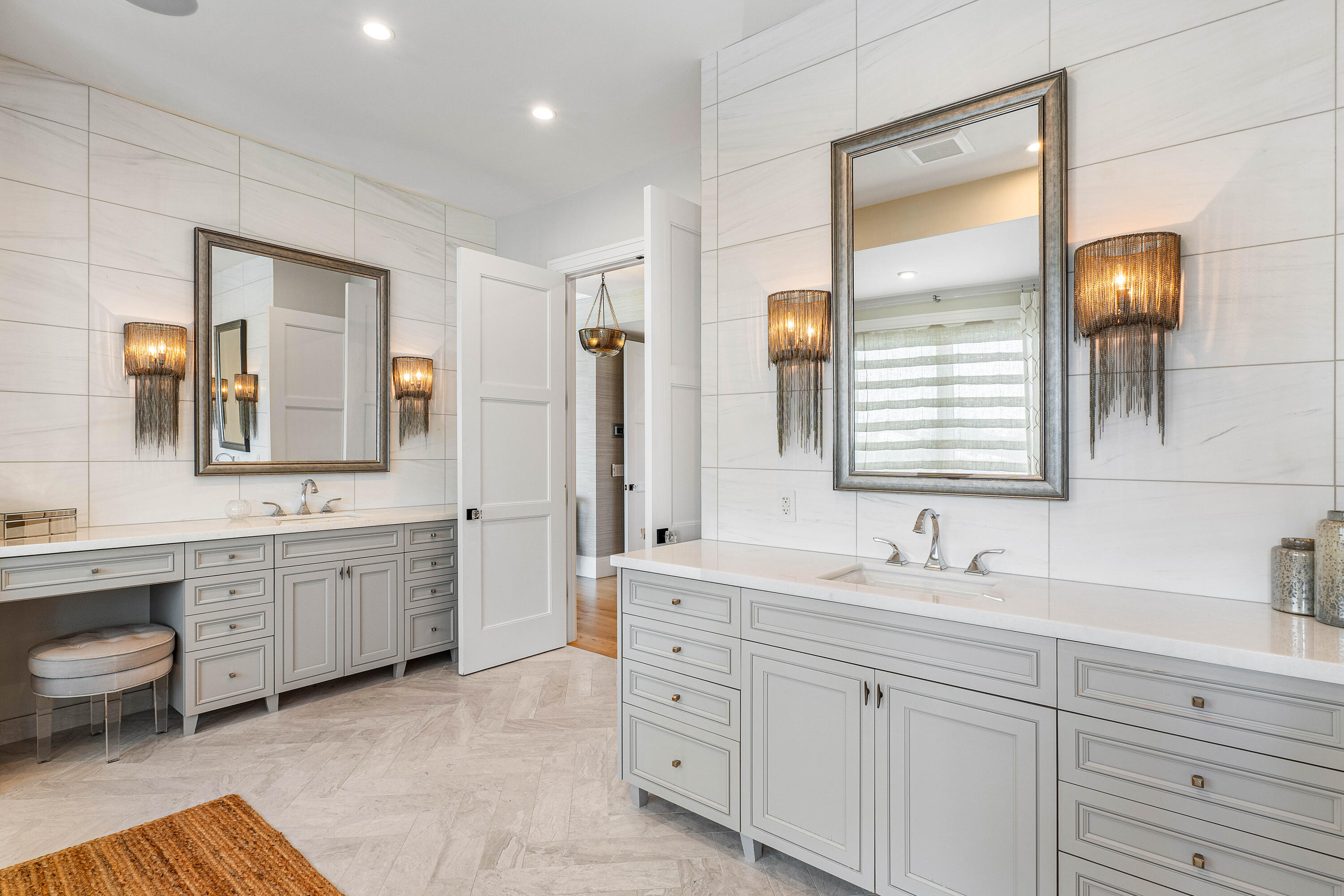 Lake Rogers Isle - Residential