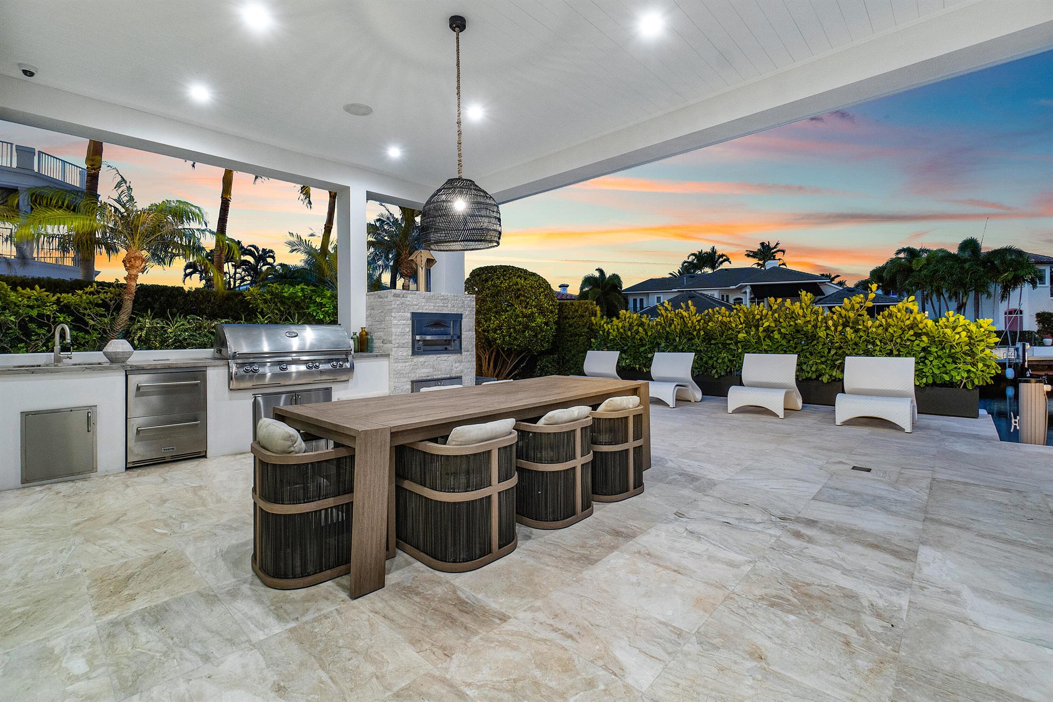 Lake Rogers Isle - Residential