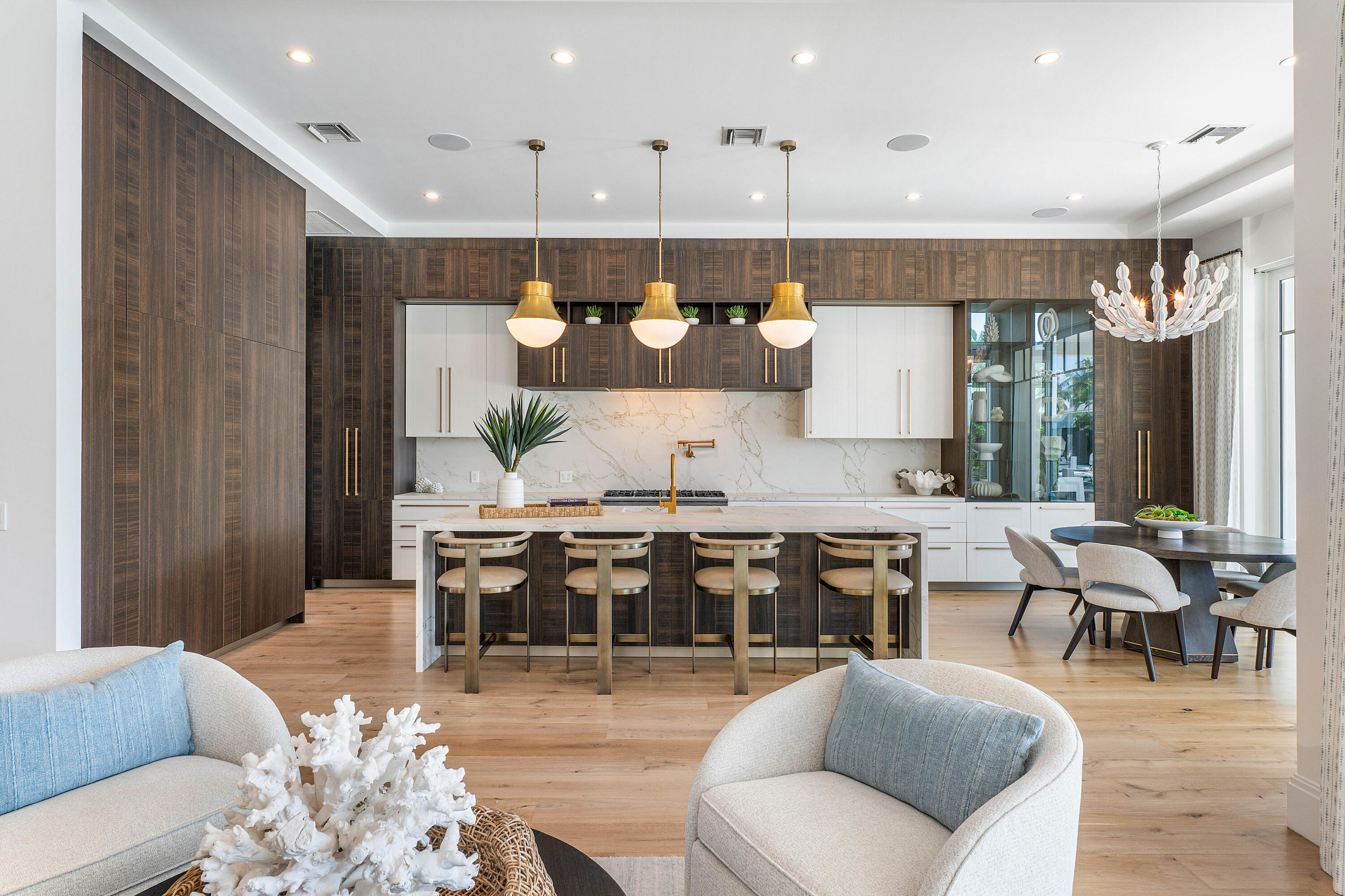 Lake Rogers Isle - Residential