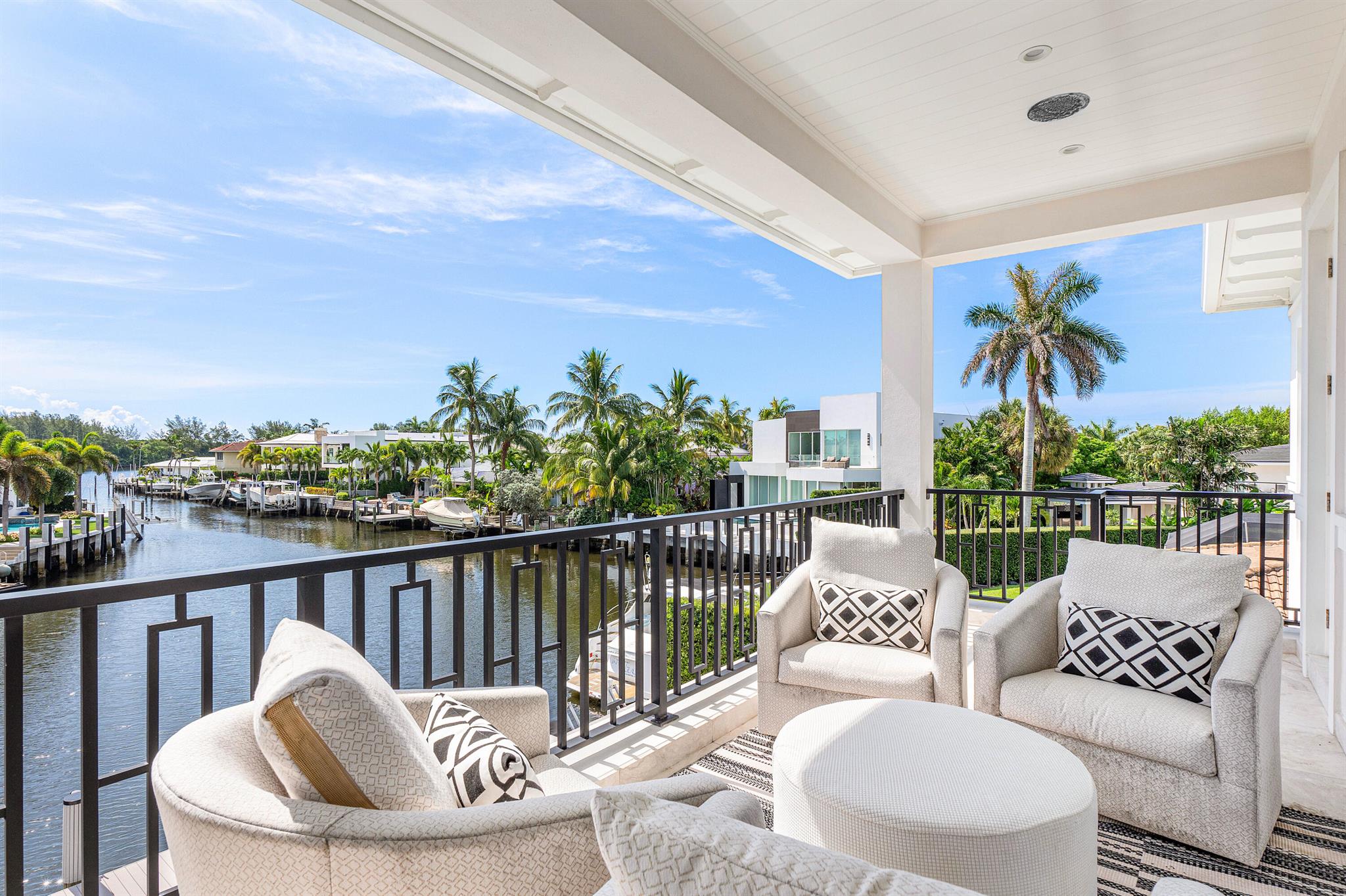 Lake Rogers Isle - Residential