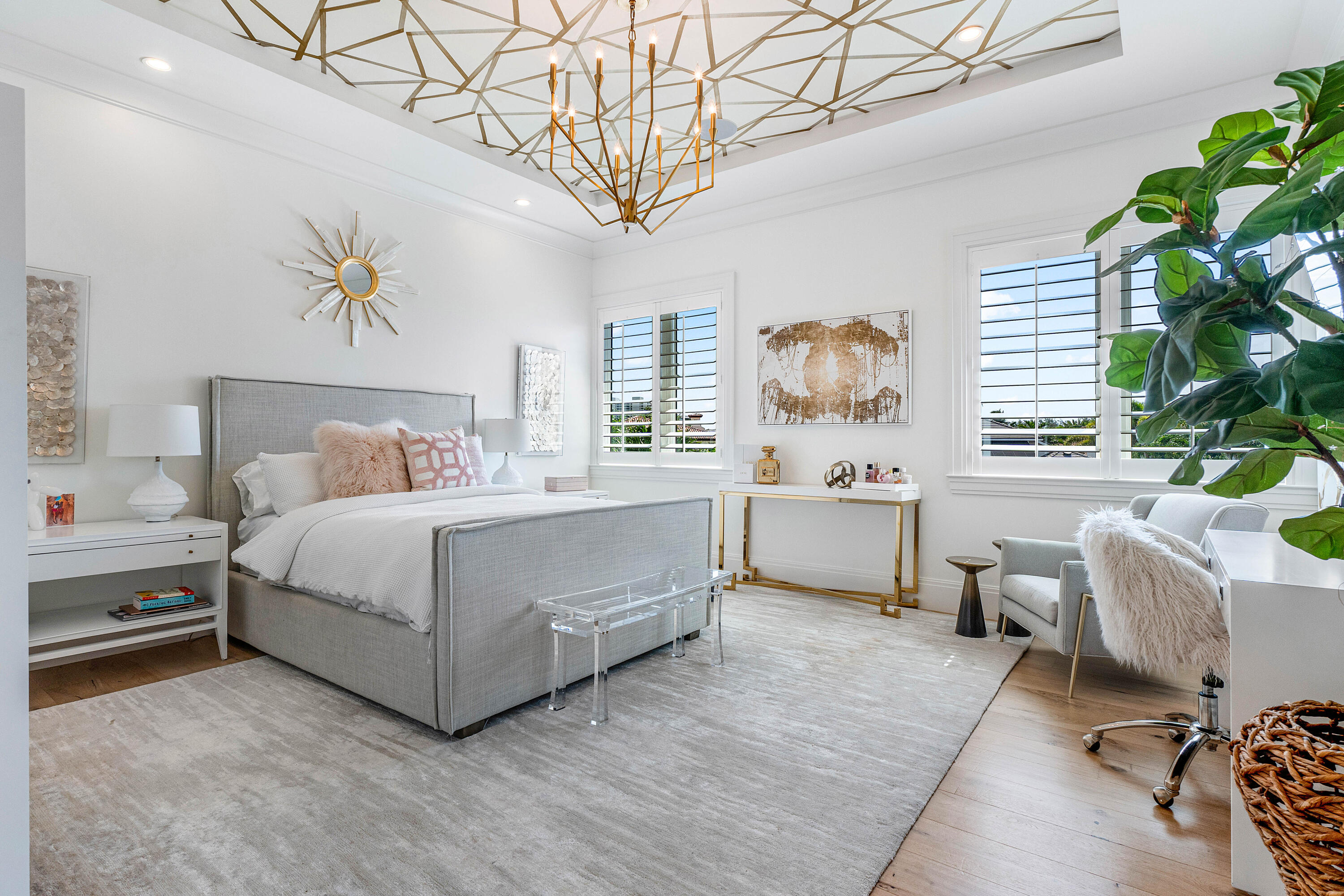 Lake Rogers Isle - Residential