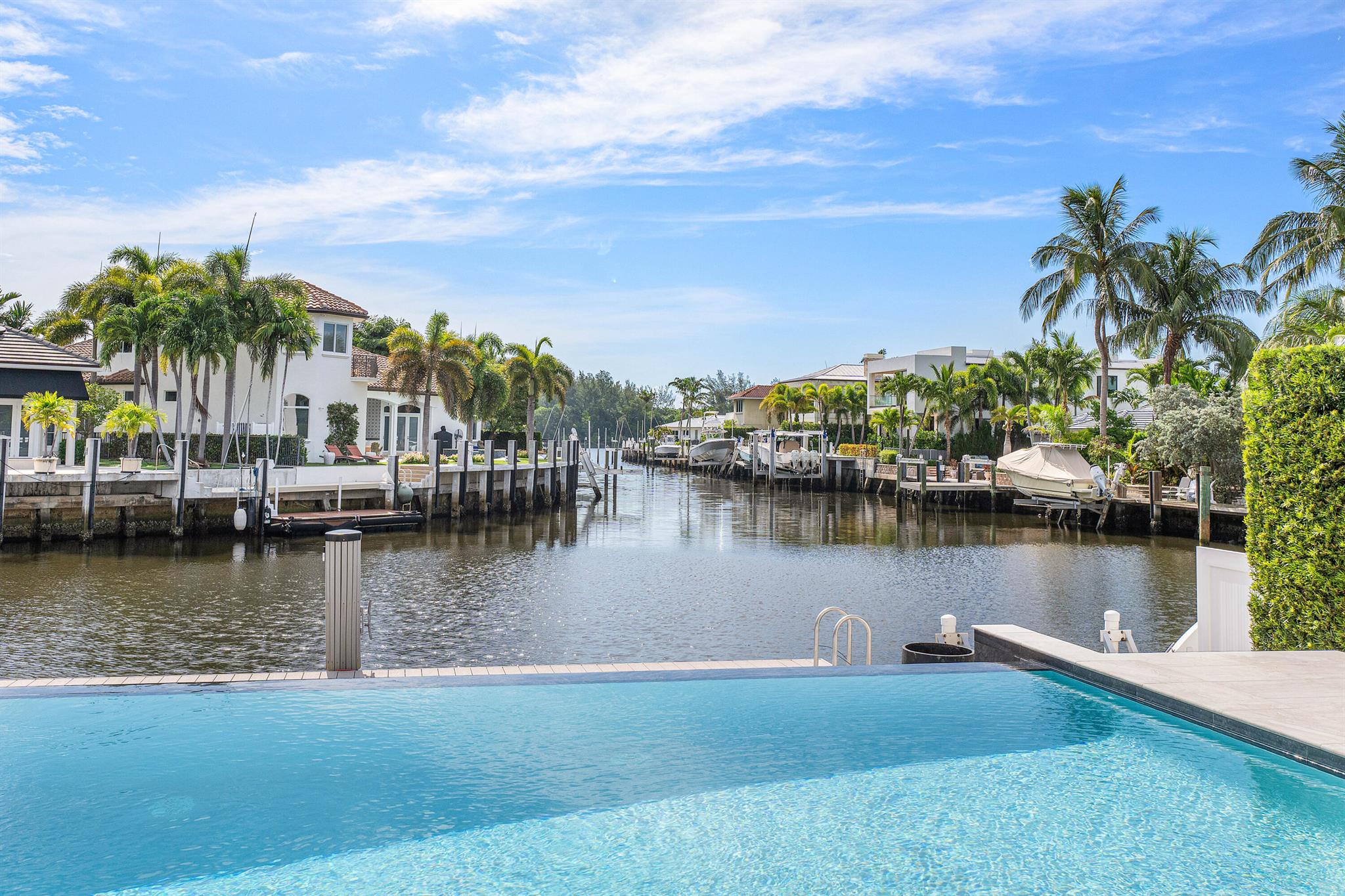 Lake Rogers Isle - Residential