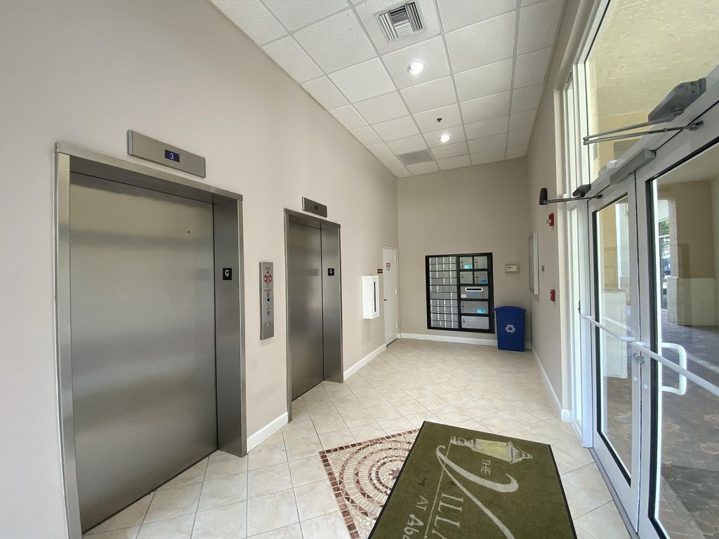 Photo of 1155 Main Street #303, Jupiter, FL 33458 (MLS # R11081649)