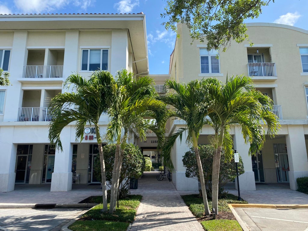 Photo of 1155 Main Street #303, Jupiter, FL 33458 (MLS # R11081649)