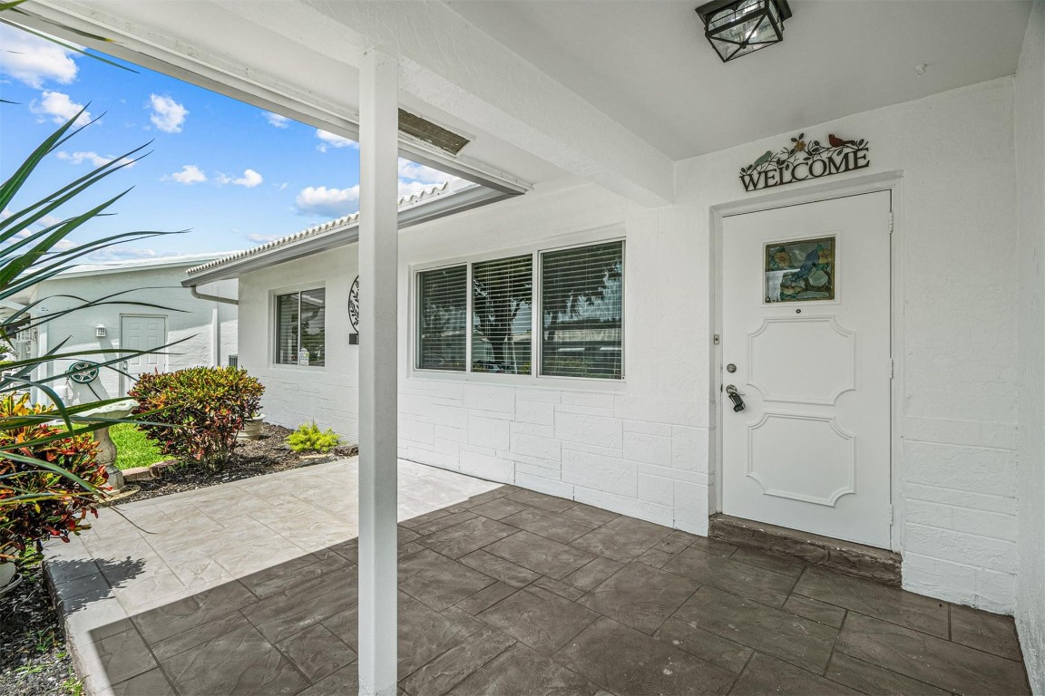 Lauderdale West Sec 4 88- - Residential