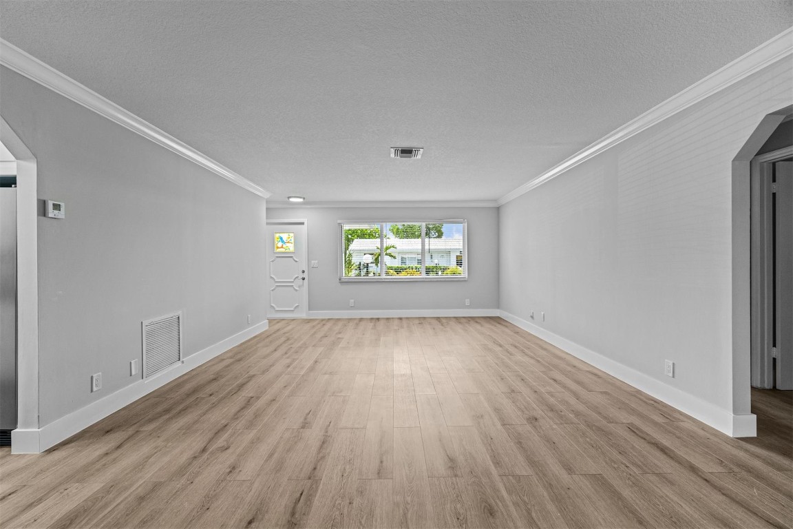 Lauderdale West Sec 4 88- - Residential