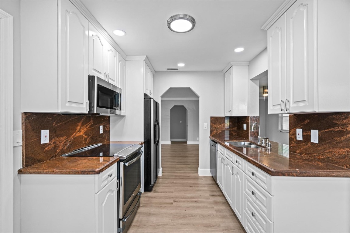 Lauderdale West Sec 4 88- - Residential