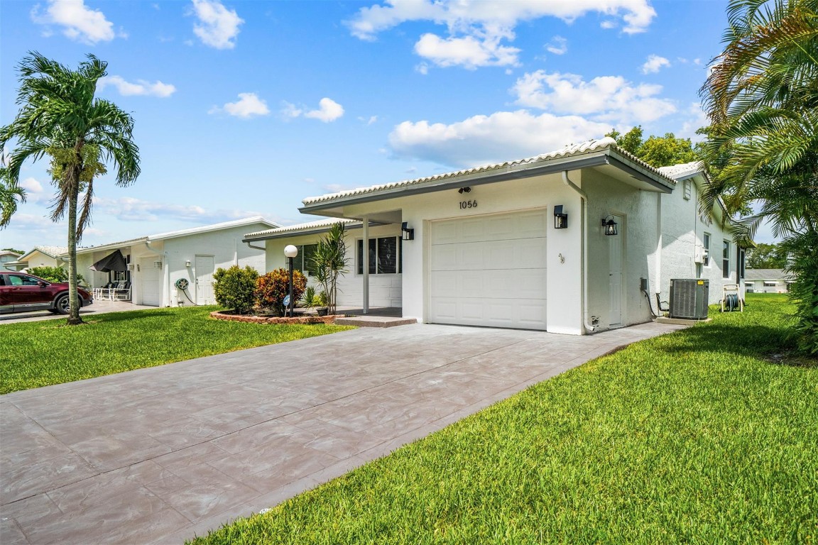 Lauderdale West Sec 4 88- - Residential