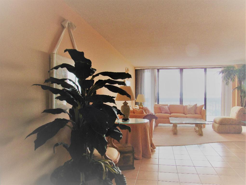 LANDS OF THE PRESIDENT CONDO 2 ,#1506 - Residential