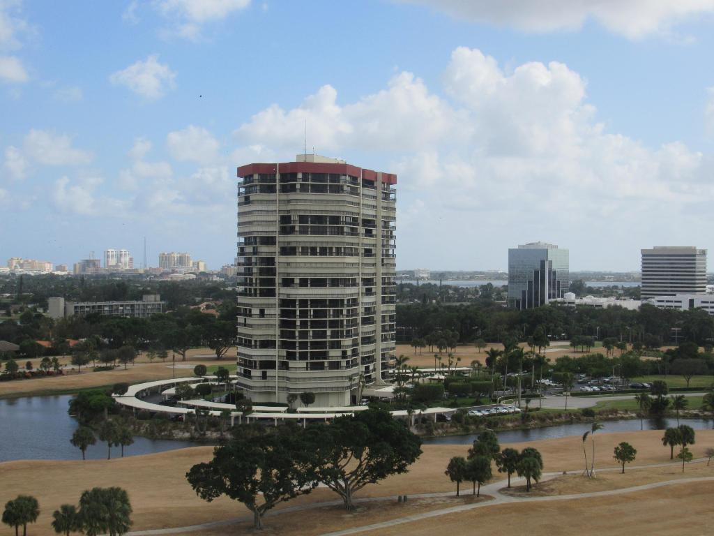 LANDS OF THE PRESIDENT CONDO 2 ,#1506 - Residential