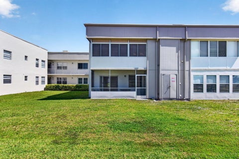 Tiny photo for 167 Normandy Ln #D, Delray Beach, FL 33484 (MLS # B26021756)