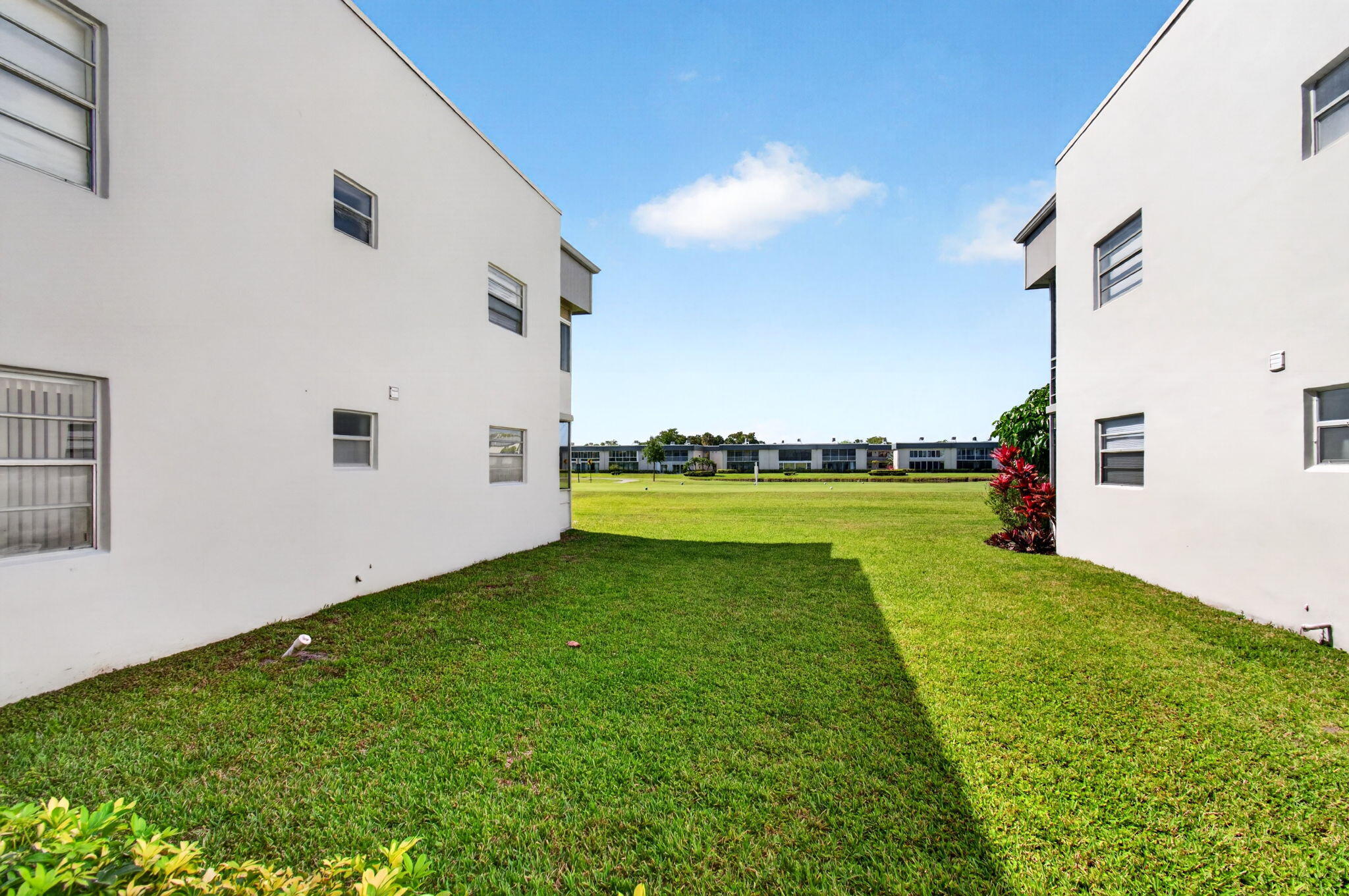 KINGS POINT NORMANDY CONDOS - Residential