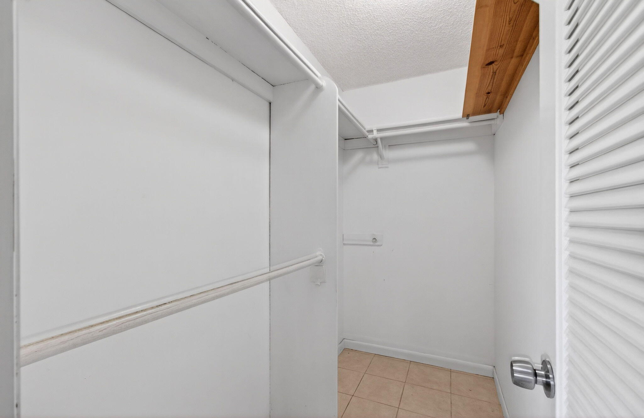 KINGS POINT NORMANDY CONDOS - Residential