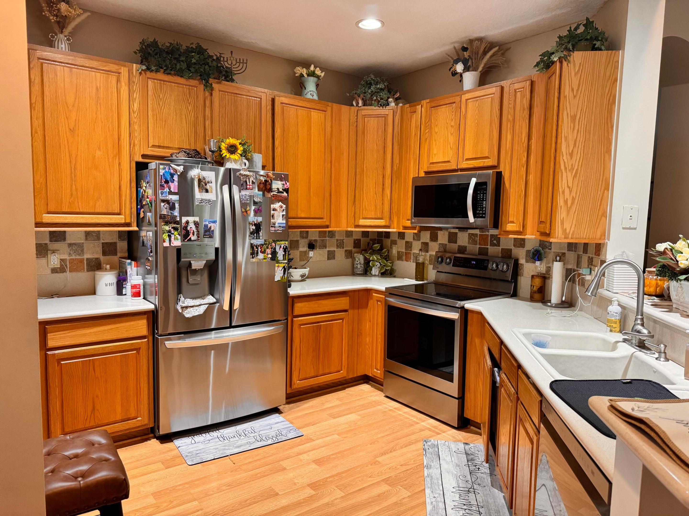 Properties | Stephanie Kaufman 12684 VIA RAVENNA