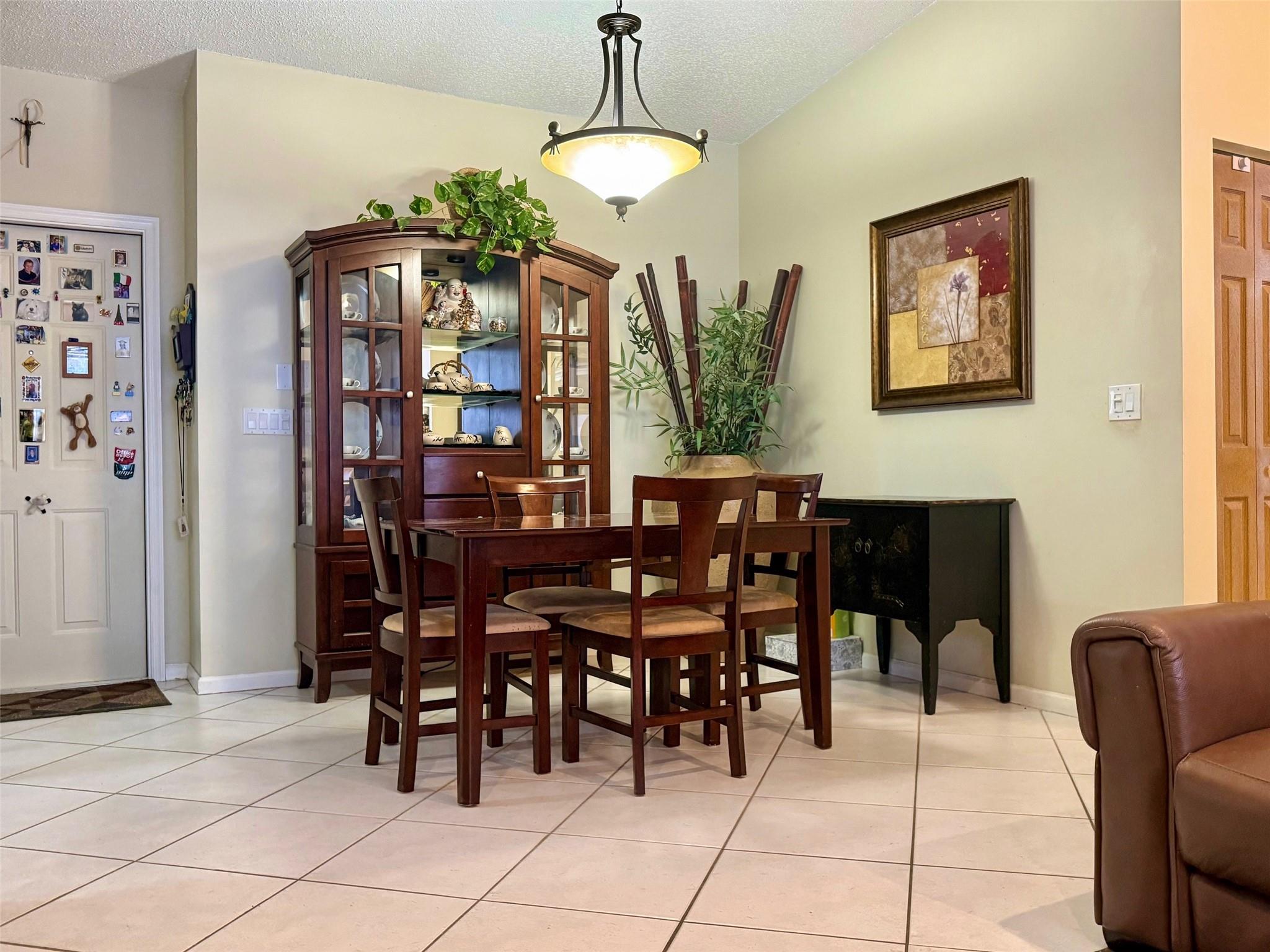 8082 Tortuga Ln