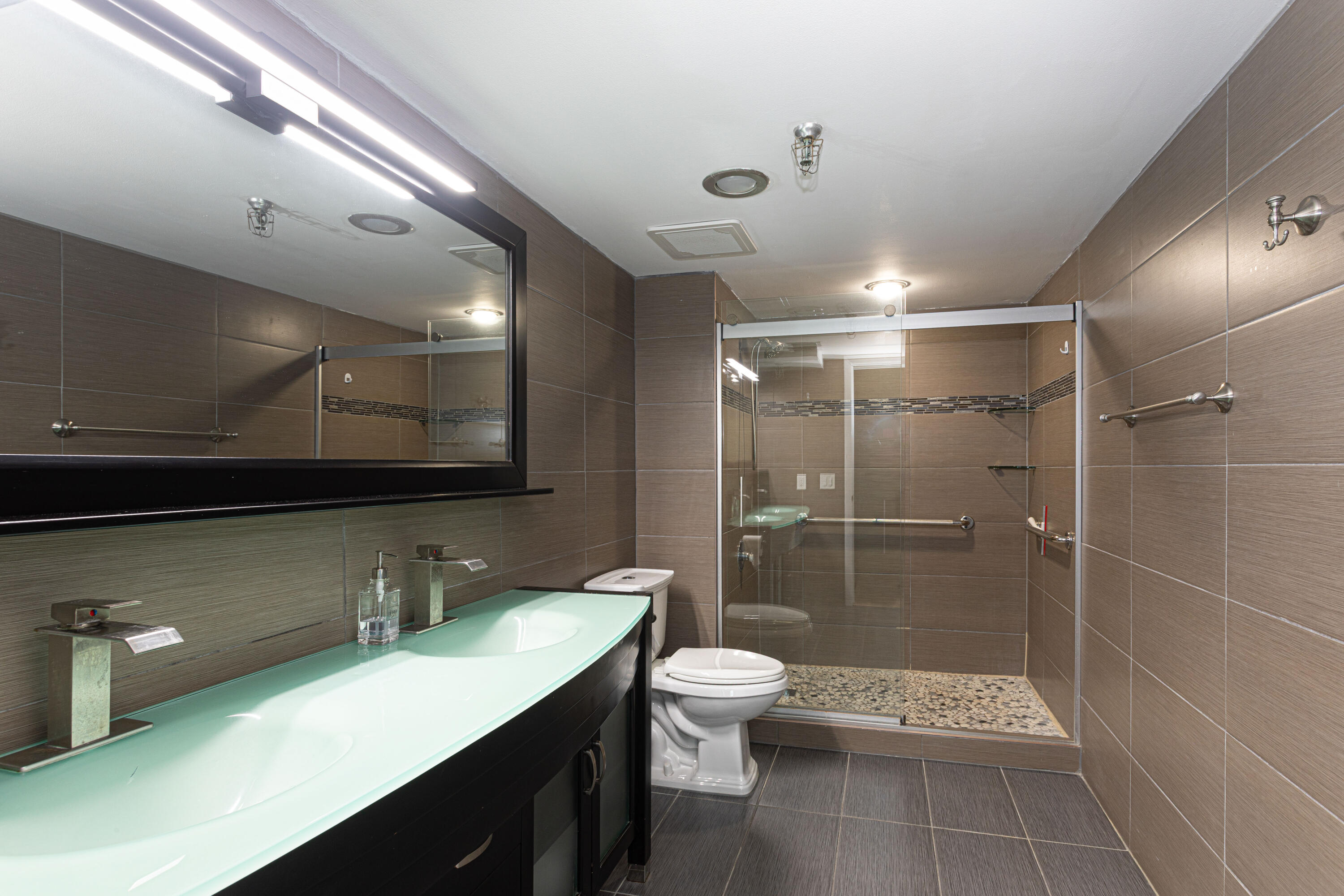 BOCA TEECA CONDO 9 - Residential Lease